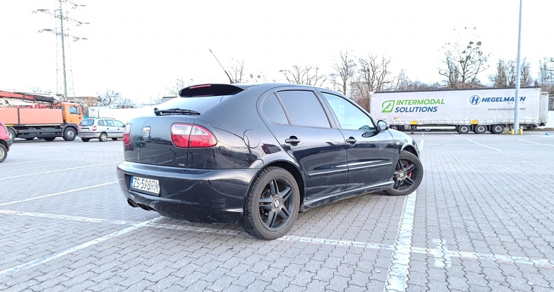 Seat Leon cena 8500 przebieg: 297000, rok produkcji 2004 z Szczecin małe 121